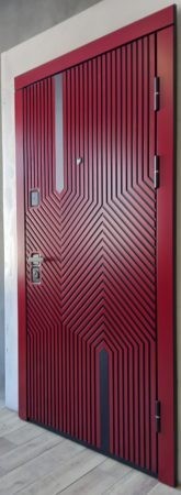 Металлическая входная дверь STYLE V2 RED