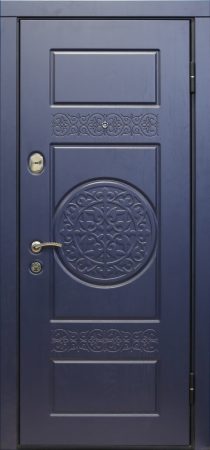 Металлическая дверь Бастион №17 ХФ для частного дома